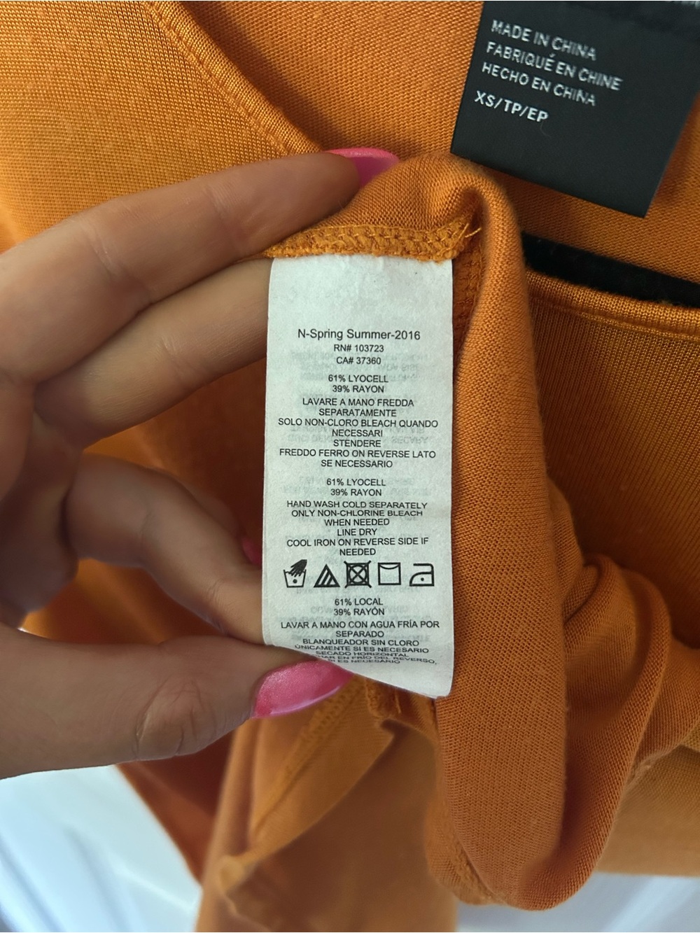 Armani Exchange A|X Mustard Lyocell Blend Short Sleeve Top XS - Picture 8 of 9